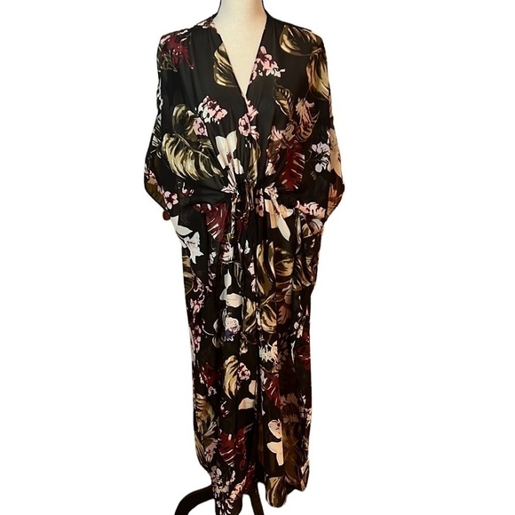 Walter Baker Dresses & Skirts - Walter Baker Floral Tillman Caftan Sz-OSFM